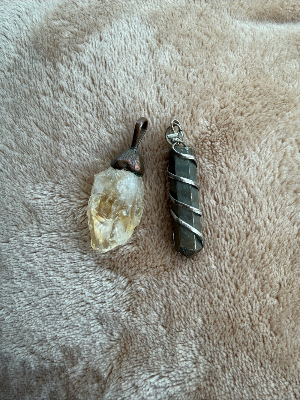 Crystal Point Pendant Bundle – Citrine & Smoky Quartz Style